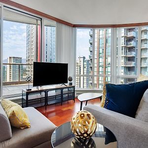 Spacious Sanctuary In The Sky - Central Location With Gorgeous Views! Apartment Vancouver Exterior photo