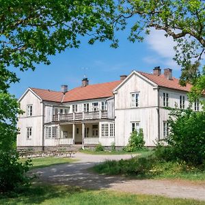 Barnens Oe Villa Vaddo Exterior photo