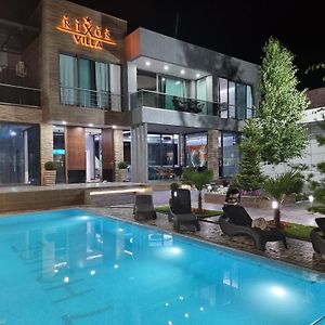 Rixos Villa Chorwoq Exterior photo