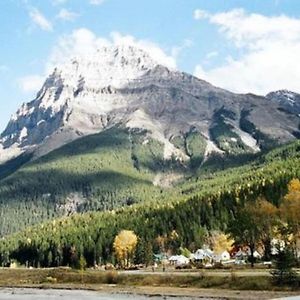 Cozy Cove Retreat In The Rockies Apartment Dead Mans Flats Exterior photo