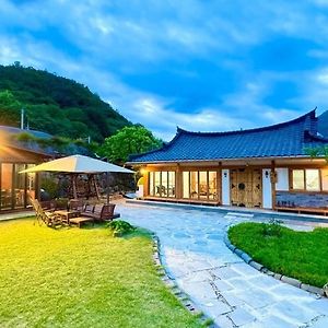 Suncheon Sumiyeonga Hanok Private House Hotel Exterior photo