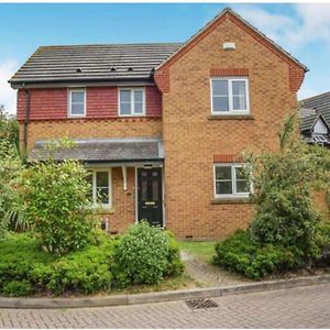 Ashford 4 Bed Detached Luxury Home Kingsnorth Exterior photo