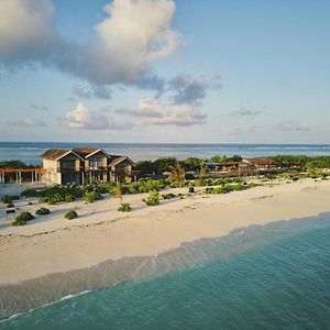 Araaik Beach Villas Hoarafushi Exterior photo