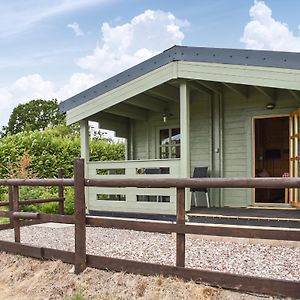 Oak Lodge Birtsmorton Exterior photo