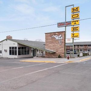 Silver Spur Motel Burns Exterior photo