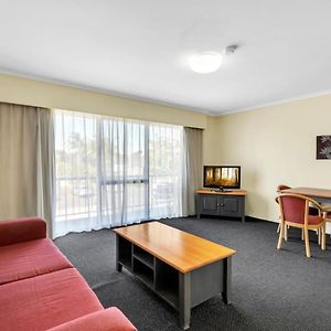 Suite With Kitchen Wifi Easy Access To Motorway Brisbane Exterior photo