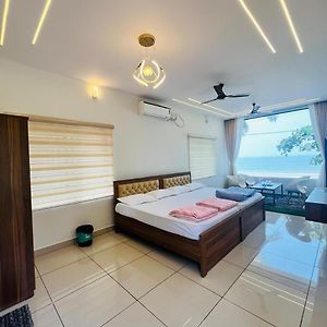 Coastal Escape Beach Stay Malpe Exterior photo