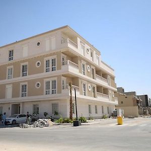 Shka Fakhra Balkrb mn Almtar Apartment Riyadh Exterior photo