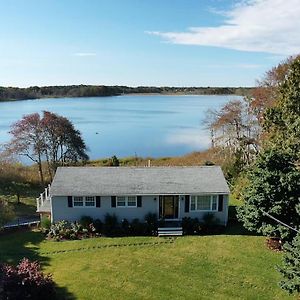 Spectacular Waterfront House Villa Yarmouth Exterior photo