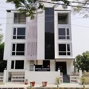 Hotel Marine Varanasi Exterior photo