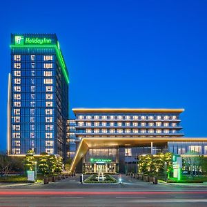 Holiday Inn Wuhan Houguan Lake, An Ihg Hotel Exterior photo