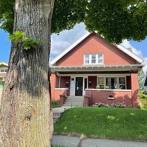 Charming Spacious Duplex! Apartment Milwaukee Exterior photo