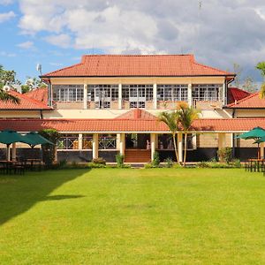 Lake Bogoria Spa Kabarak Hotel Nakuru Exterior photo