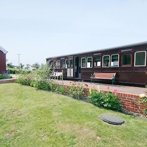 Railway Carriage One - E5337 Villa Wetheringsett Exterior photo