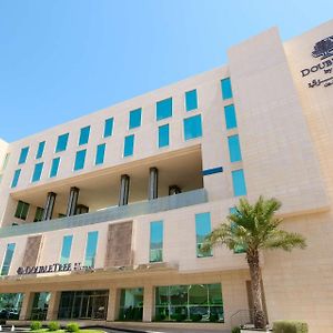 Doubletree By Hilton Doha - Al Sadd Hotel Exterior photo