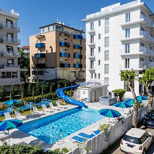 Clubhotel Residence Cesenatico Exterior photo