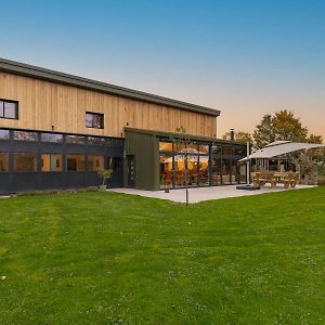 Dragons Barn With Hot Tub Villa Great Malvern Exterior photo