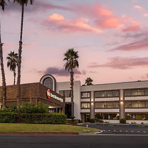 Best Western Plus Meridian Inn & Suites, Anaheim-Orange Exterior photo