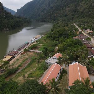 Amanda Boutique Hotel Nong Khiaw Exterior photo