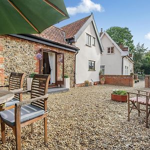 Pear Tree Cottage Banham Exterior photo