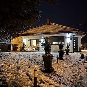 Holiday Home Timeout Bizovac Exterior photo