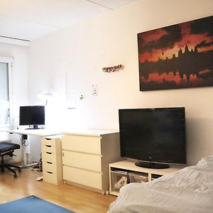 Convenient And Peaceful Flat In A Great Location Apartment Helsinki Exterior photo