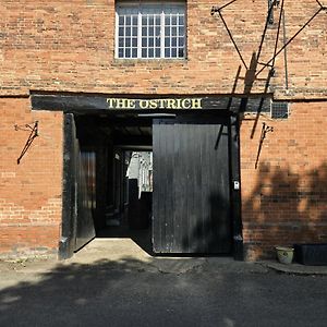 The Ostrich Pub Bed & Breakfast Castle Acre Exterior photo