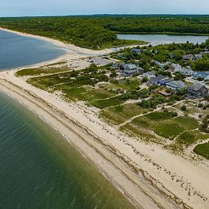 Peconic Sound Beach Home: Backyard & Vineyards Exterior photo