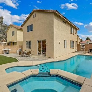 The Designer House With Heated Pool And 10 Min To Strip Great For Family Villa Las Vegas Exterior photo