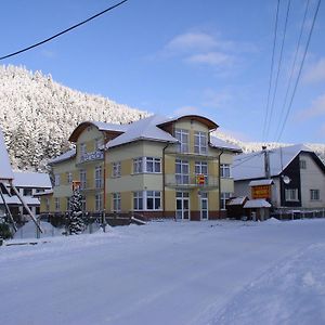 Penzion Centrum Hotel Oravsky Biely Potok Exterior photo