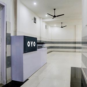 Hotel O Diamond Inn Ghaziabad Exterior photo