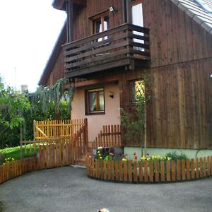 Les Brugmansias Hotel Biesheim Exterior photo