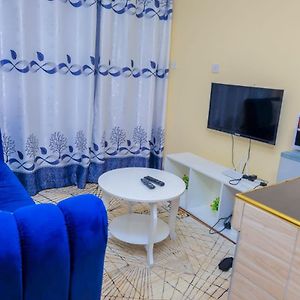 Sunlit Furnished Studio, Kisii Bed & Breakfast Exterior photo