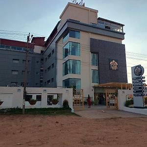 Hotel Gsr Tumkur Exterior photo