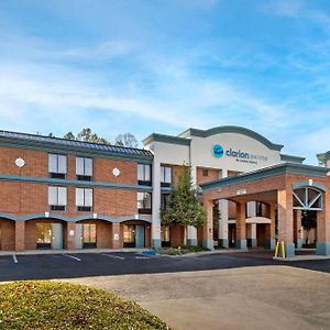 Clarion Pointe Hotel Durham Exterior photo