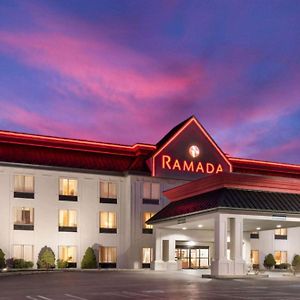 Ramada By Wyndham Harrisburg/Hershey Area Hotel Exterior photo