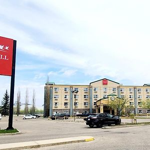 Park Hill Inn & Suite Red Deer Exterior photo