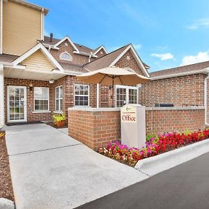 Towneplace Suites By Marriott Brookfield Exterior photo