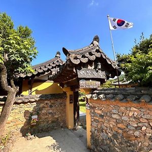 Sanencheong Namsayedamchon Yedam Hanok Stay Sancheong Exterior photo