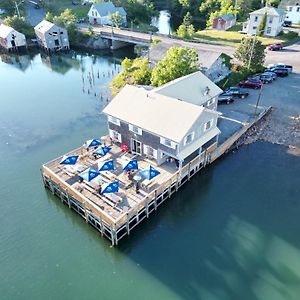 Tides Inn And Social - Sea Breeze Suite Seal Cove Exterior photo