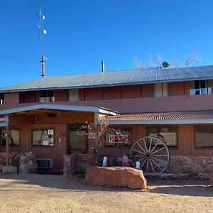 Mexican Hat Lodge Exterior photo