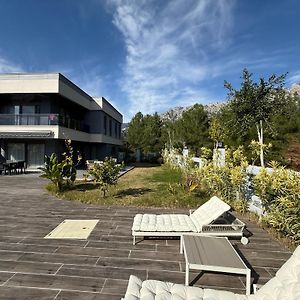 Canyon Villa Goeynuek Kemer Antalya With Pool Exterior photo