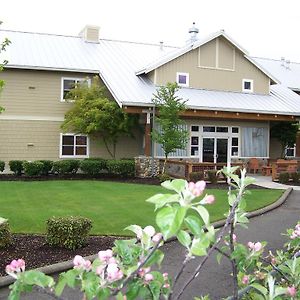 Homestead Resort Lynden Exterior photo