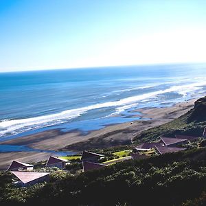 Castaways Resort Waiuku Exterior photo