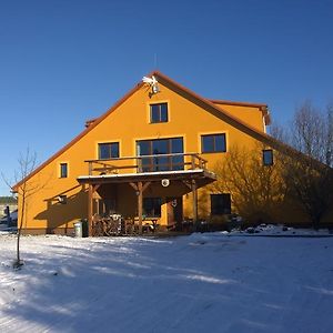 Penzion Eqilon Hotel Melnik Exterior photo