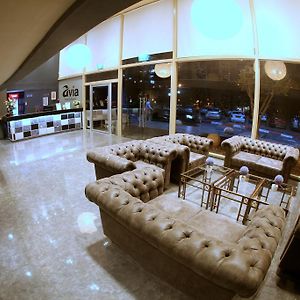Avia Hotel & Resort Yehud-Monosson Exterior photo