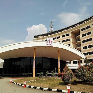 Rhr Hotel At Uniten Kajang Exterior photo