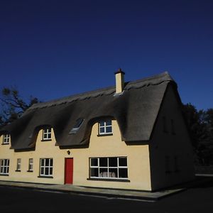 Inspiration Lodge Annascaul Exterior photo