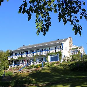 Auberge Fleurs De Lune La Malbaie Exterior photo