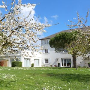 Logis Hotel Restaurant Des Chateaux Azay-le-Rideau Exterior photo